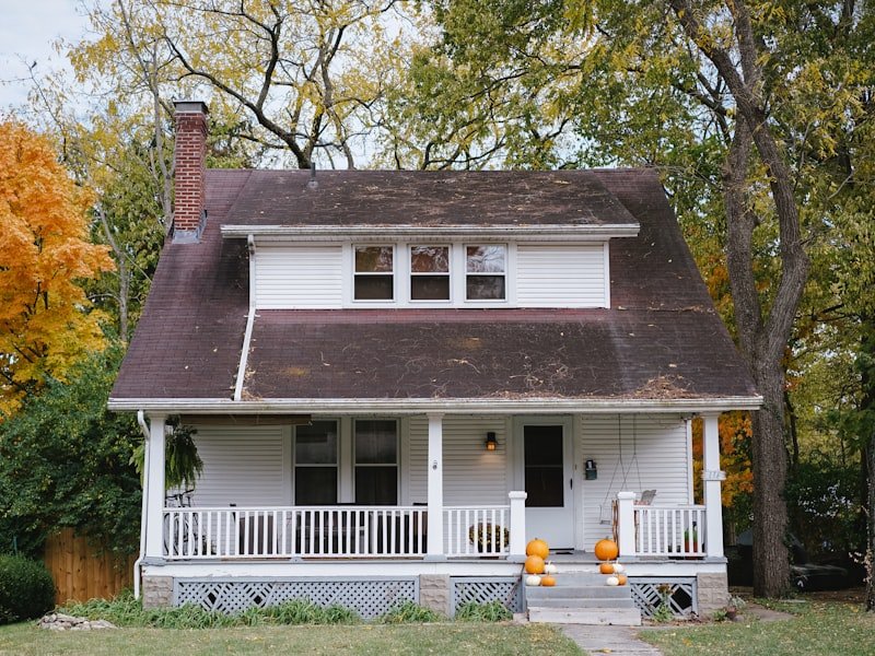 Hypothèque nouvel arrivant — maison familiale typique